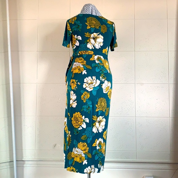 Blueh Ciel Foral Wrap Midi Dress - Picture 4 of 8